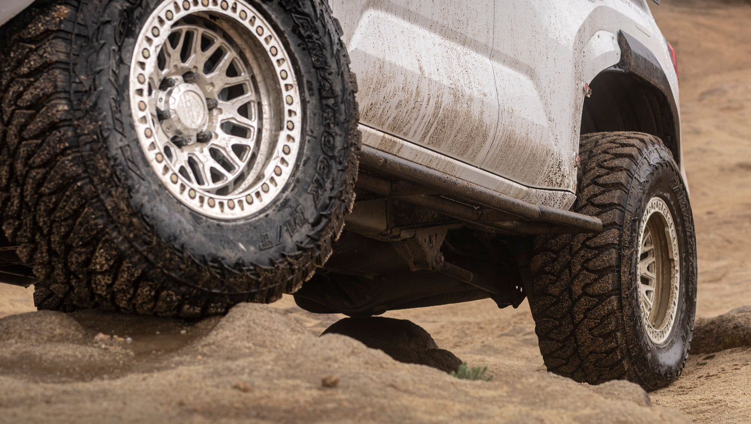 Overland Rock Sliders 6th Gen 4Runner W/ Kickout (2025+)