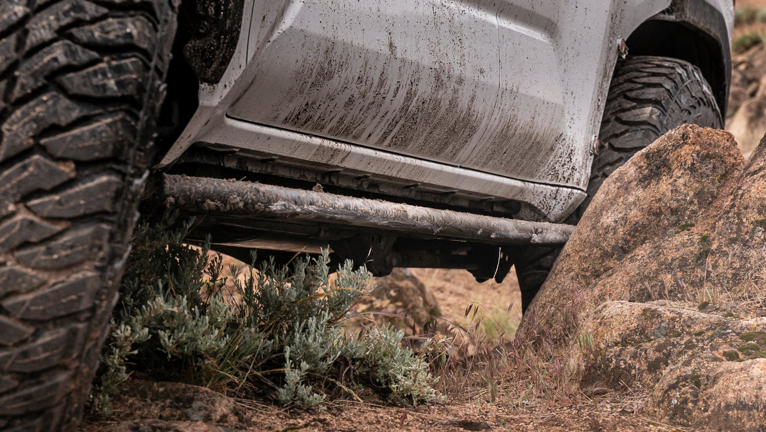 Overland Rock Sliders 6th Gen 4Runner W/ Kickout (2025+)