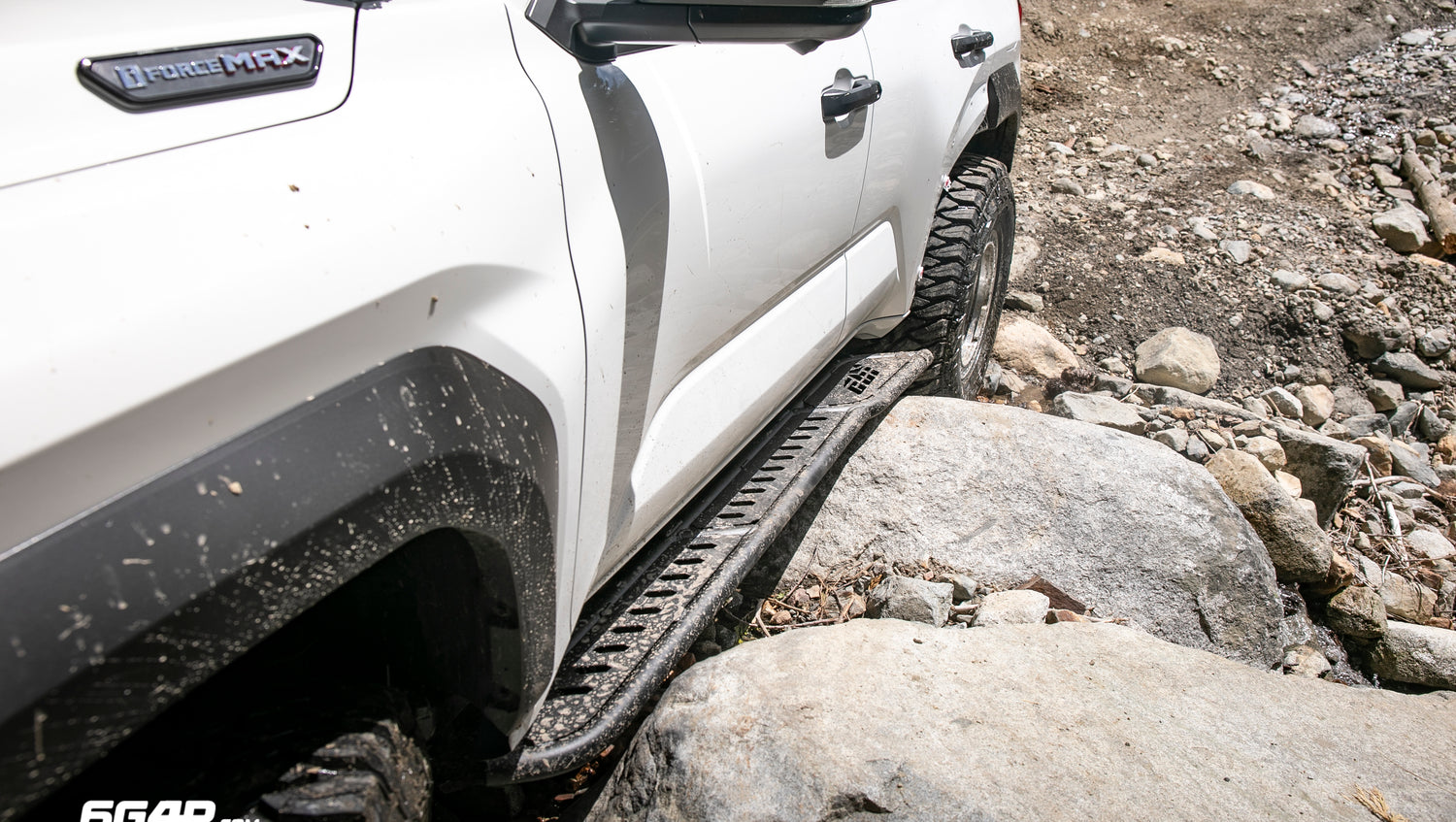 Overland Rock Sliders 6th Gen 4Runner W/ Kickout (2025+)