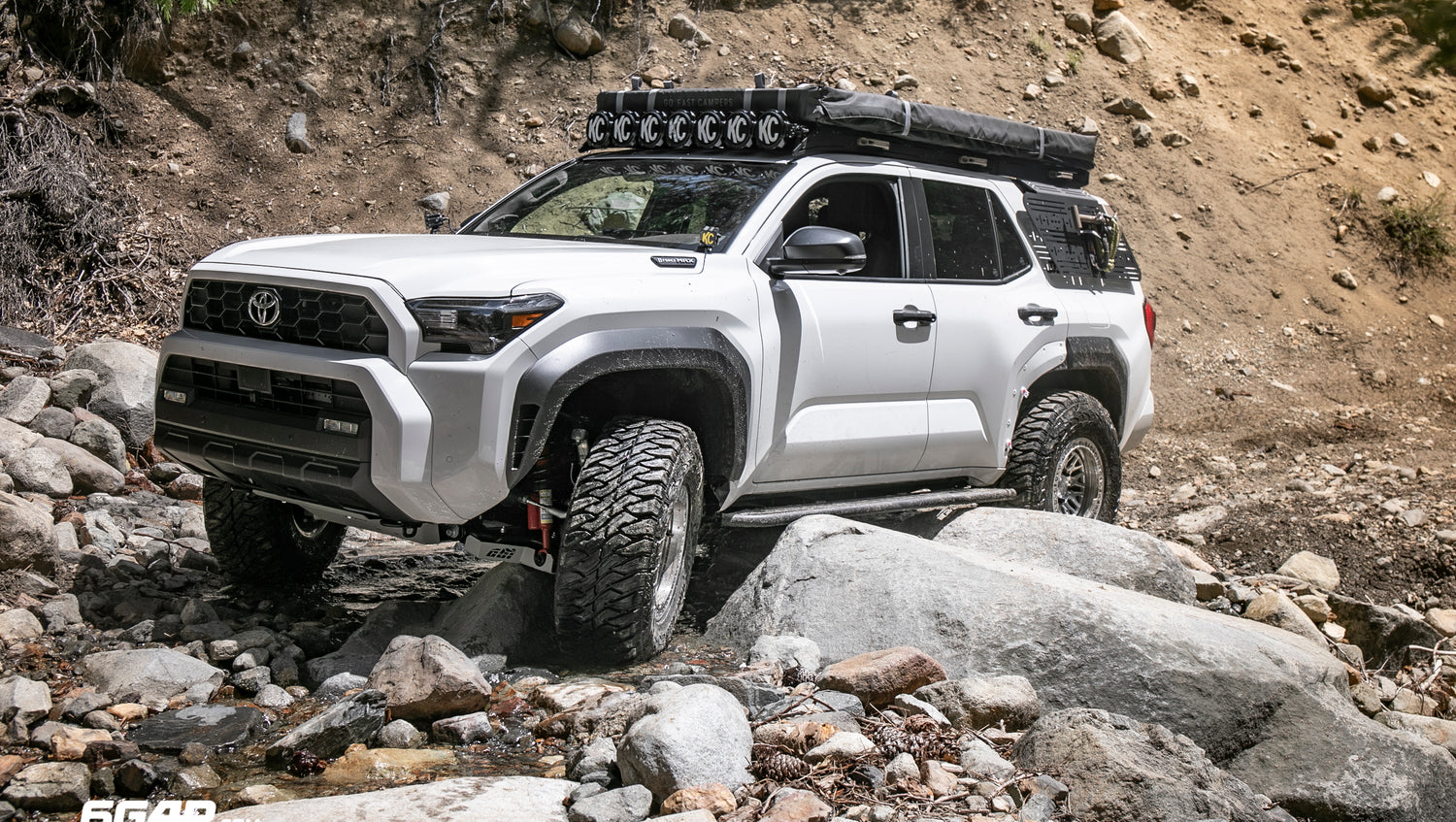 Overland Rock Sliders 6th Gen 4Runner W/ Kickout (2025+)