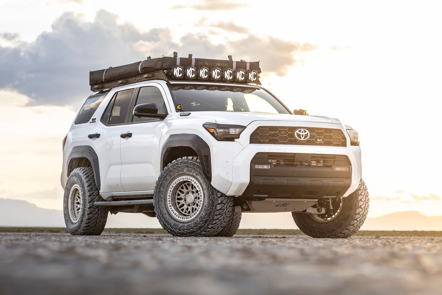 Overland Rock Sliders 6th Gen 4Runner W/ Kickout (2025+)