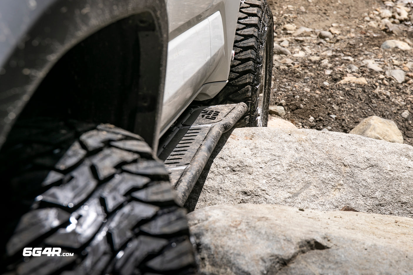 Overland Rock Sliders 6th Gen 4Runner W/ Kickout (2025+)
