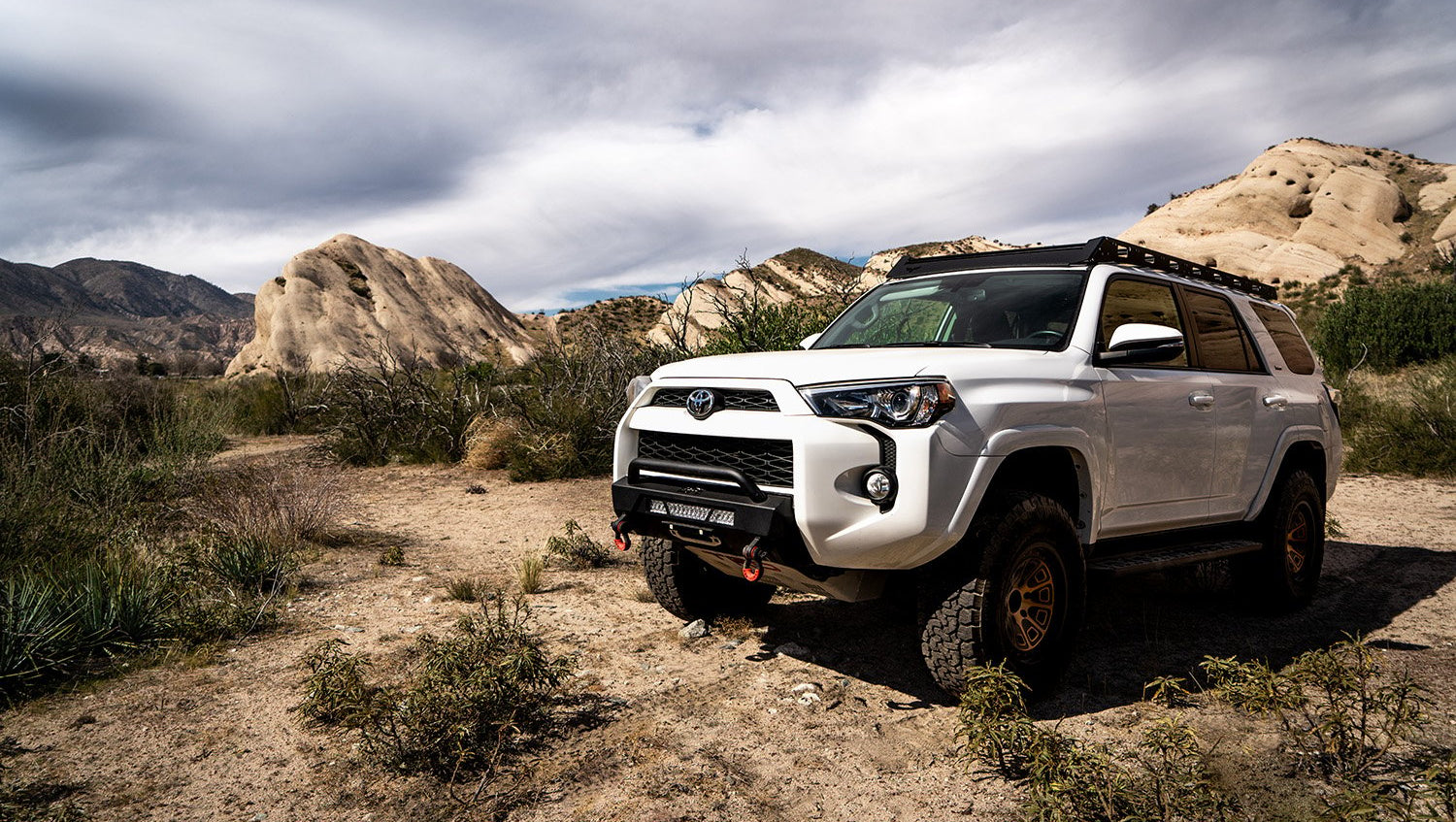 Body Armor 4x4 2014-2021 Toyota 4Runner HiLine Front Winch Bumper