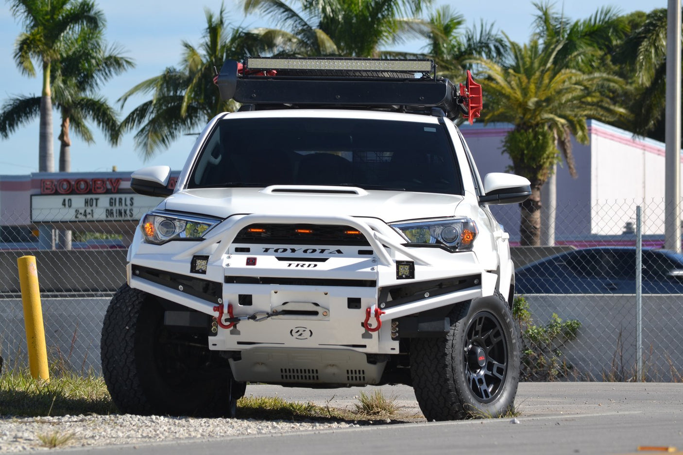 Proline 4wd Equipment R1 front bumper 10+