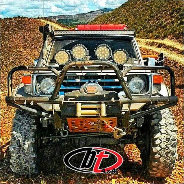 BT4x4 Toyota Land Cruiser 70 series Rally front bumper high profile