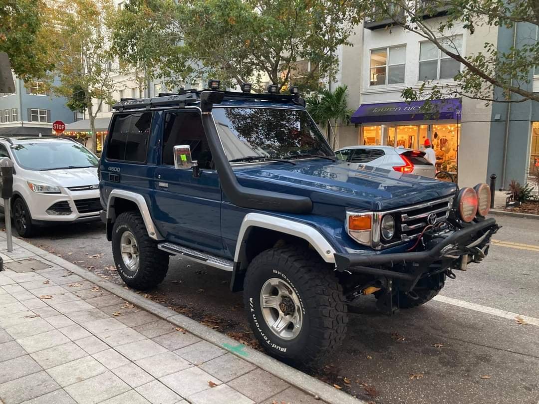 BT4x4 70 series Rally front bumper low profile