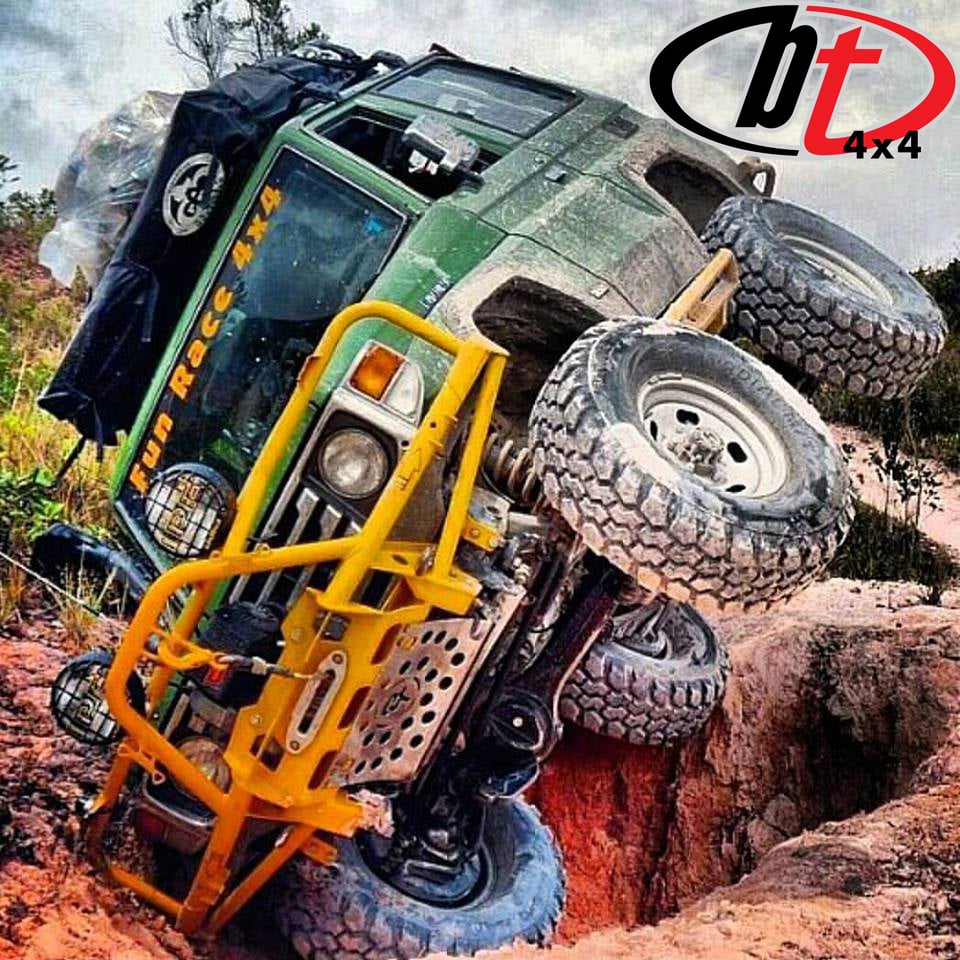 BT4x4 Toyota Land Cruiser 70 series Rally front bumper high profile