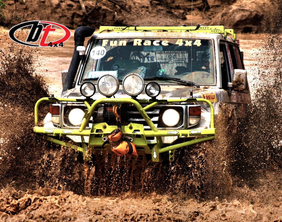 BT4x4 Toyota Land Cruiser 70 series Rally front bumper high profile