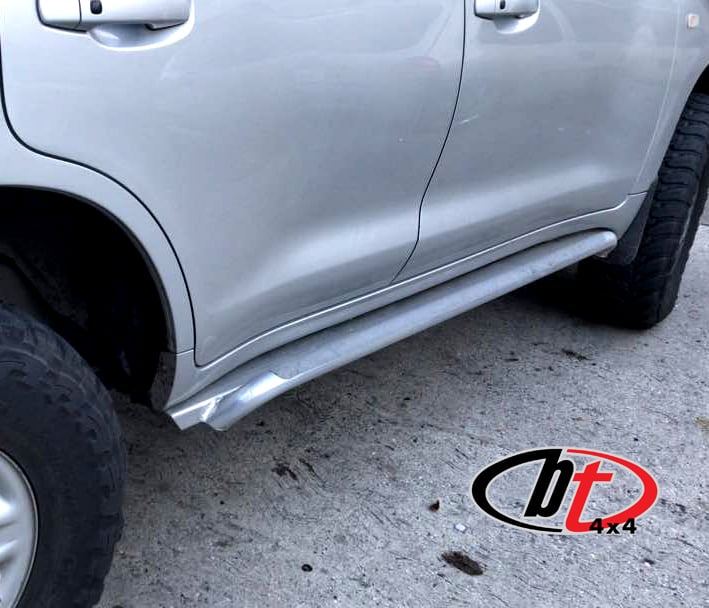 BT4X4 Toyota Land Cruiser 200 series Rock sliders