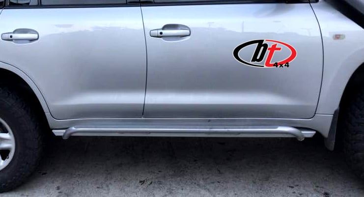 BT4X4 Toyota Land Cruiser 200 series Rock sliders