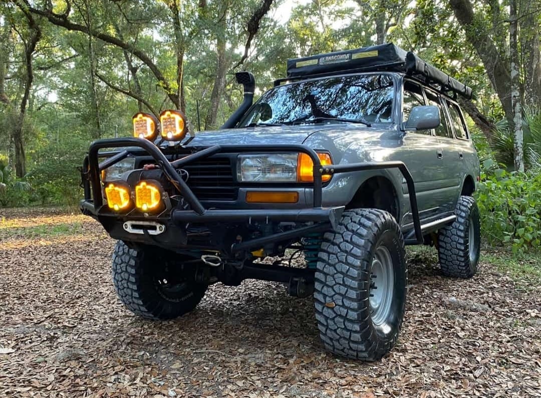 BT4X4 Land cruiser 80 series Rally front bumper with full grill guard