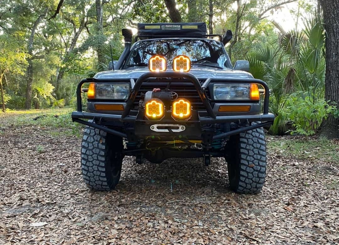 BT4X4 Land cruiser 80 series Rally front bumper with full grill guard