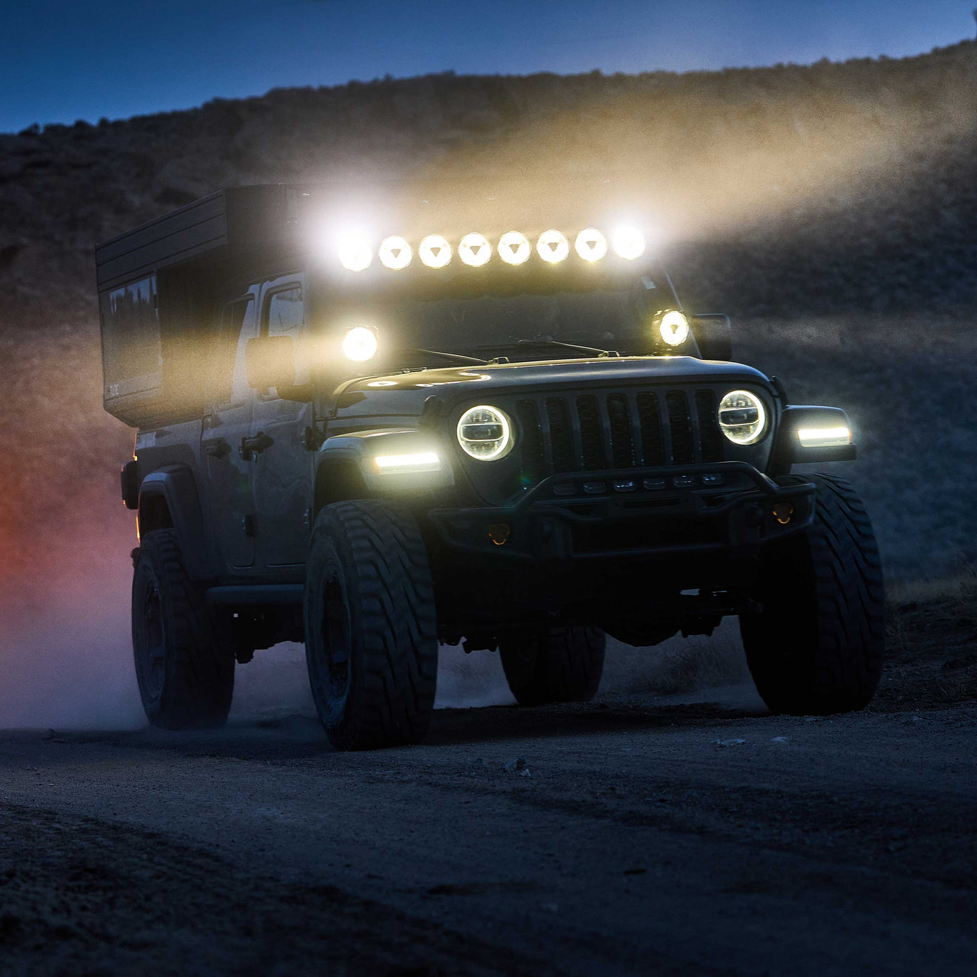 KC HiLiTES Titan Light Bar 50" Gravity®️ Titan™ LED Light Bar - 8-Light - #91418